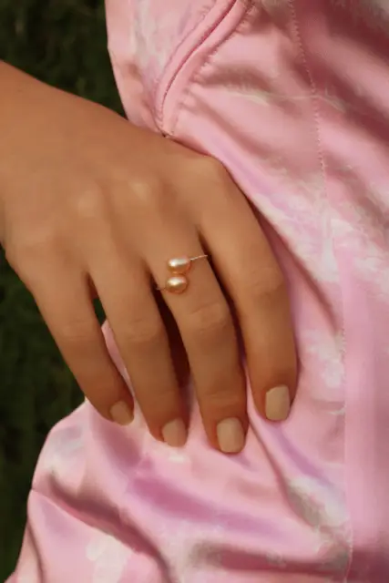 Pearl Nocturne - freshwater pearl ring in stainless steel